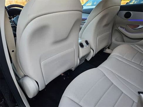 Certified 2022 Mercedes-Benz GLC 300 image 16