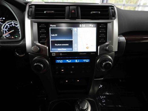 Used 2023 Toyota 4Runner Limited AWD/4WD image 17