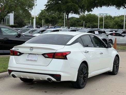 Certified 2025 Nissan Altima 2.5 SV w/ SV Special Edition Package FWD image 4