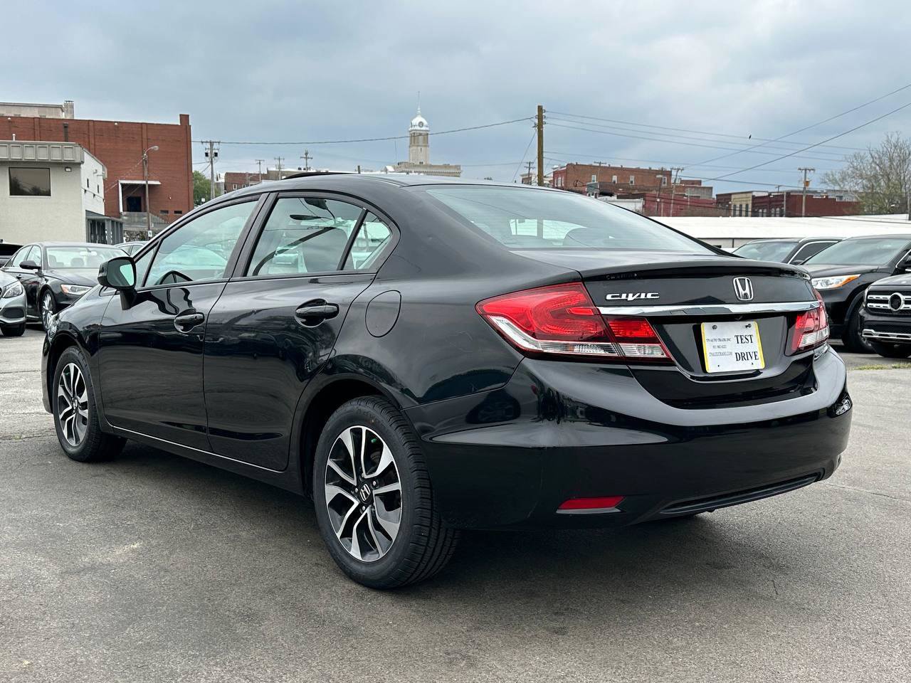 Used 2013 Honda Civic EX-L image 8