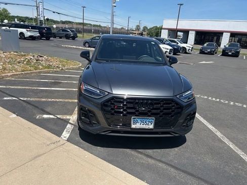 Used 2024 Audi SQ5 Premium Plus AWD/4WD image 9