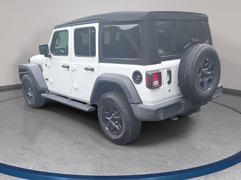 Used 2023 Jeep Wrangler Unlimited Sport AWD/4WD image 7