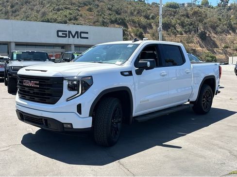 New 2026 GMC Sierra 1500 Elevation w/ Elevation Premium Package image 10