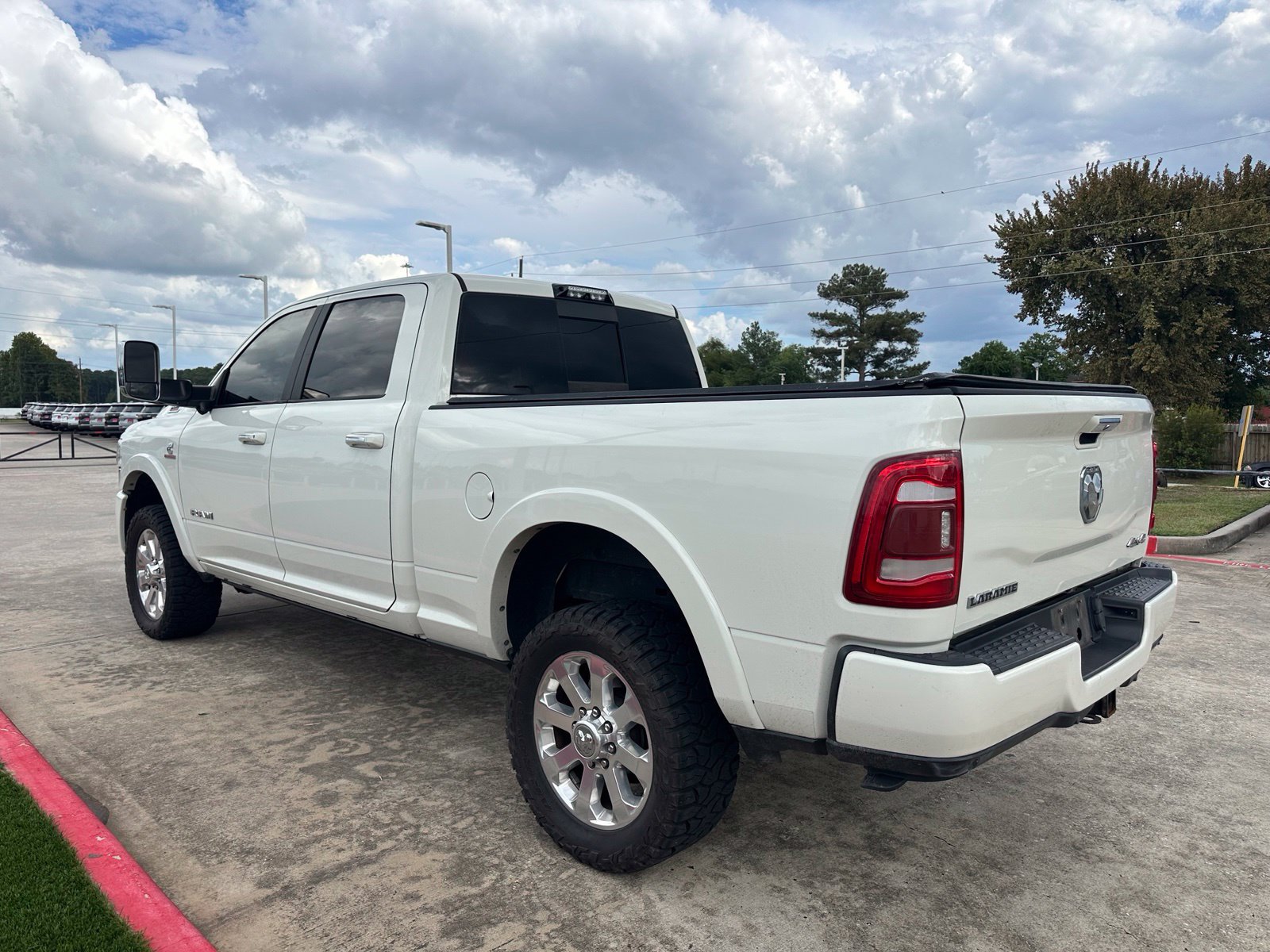 Used 2020 RAM 2500 Laramie AWD/4WD image 5