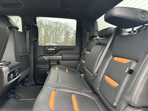 Used 2023 GMC Sierra 2500 AT4 w/ Gooseneck/5TH Wheel Package image 16