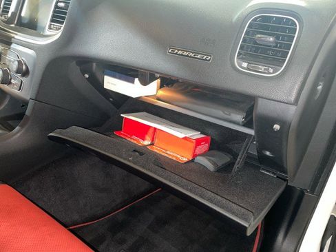 Used 2016 Dodge Charger R/T Scat Pack w/ Beats Audio Group image 16