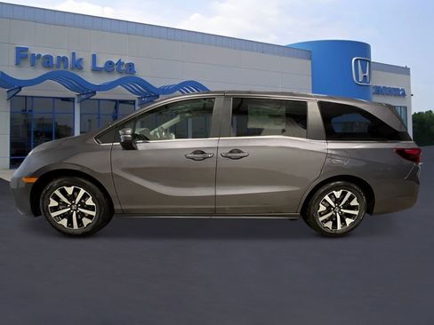 New 2026 Honda Odyssey EX-L image 2