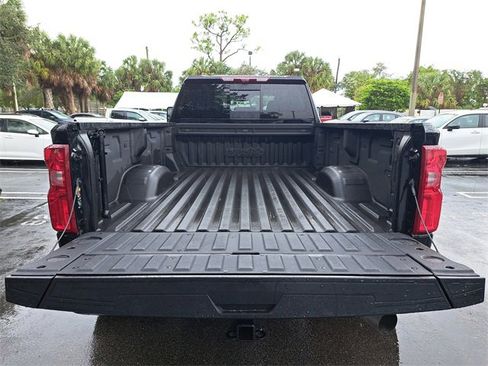Used 2024 Chevrolet Silverado 3500 High Country w/ Technology Package image 10