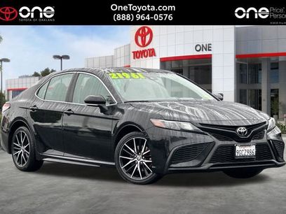 Used 2023 Toyota Camry SE