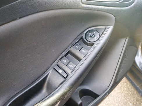 Used 2017 Ford Focus SE image 17