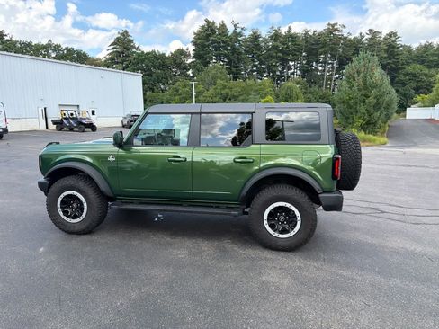 Used 2024 Ford Bronco Outer Banks w/ Sasquatch Package AWD/4WD image 9
