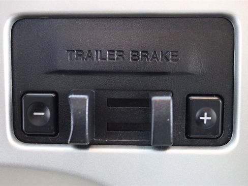 Used 2013 Ford F150 Lariat w/ Mid Equipment Group image 30