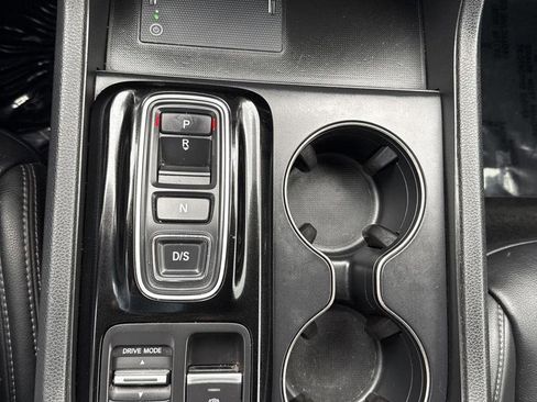 Used 2023 Honda Pilot EX-L image 13