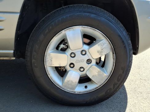 Used 2001 Jeep Grand Cherokee Limited RWD image 23