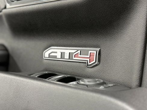 Used 2022 GMC Sierra 1500 AT4 w/ AT4 Premium Package image 14