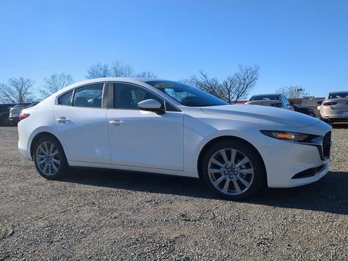 New 2026 MAZDA MAZDA3 2.5 S Preferred image 2