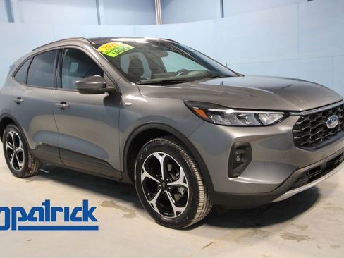 Used 2025 Ford Escape ST-Line Select w/ Tech Pack #1 image 1