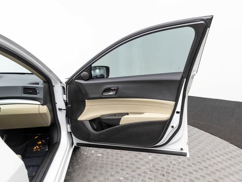 Used 2018 Acura ILX w/ Premium Package image 43