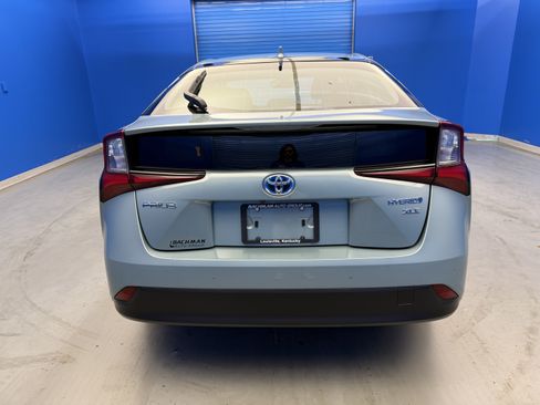 Used 2019 Toyota Prius XLE w/ Advanced Technology Package FWD image 6