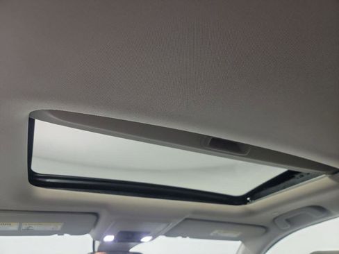 Certified 2023 Honda CR-V EX image 24