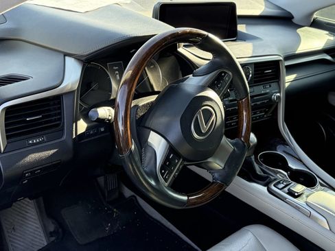 Used 2017 Lexus RX 350 FWD w/ Premium Package image 8