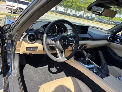 New 2026 MAZDA MX-5 Miata Grand Touring RWD image 15