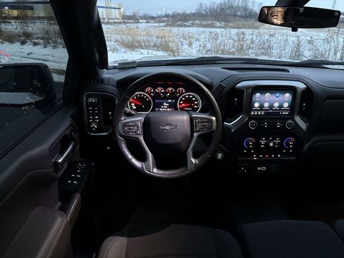 Used 2021 Chevrolet Silverado 1500 RST image 16