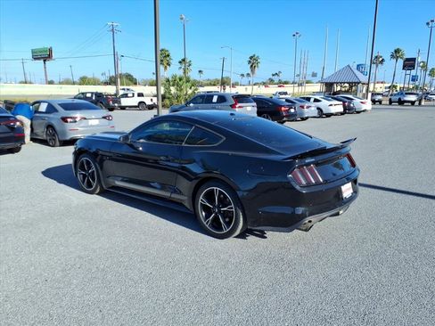 Used 2016 Ford Mustang GT Premium image 6