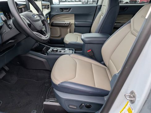 New 2026 Ford Maverick Lariat AWD/4WD image 9