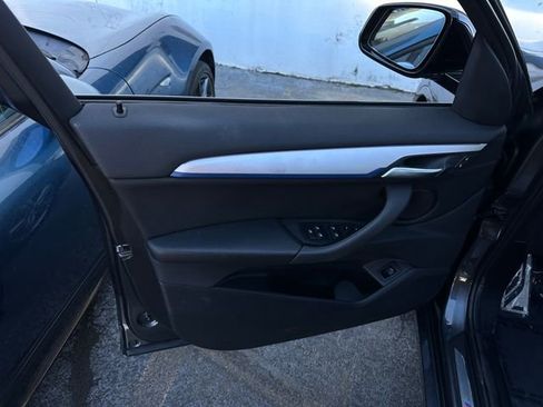 Used 2021 BMW X1 sDrive28i w/ M Sport Package image 12