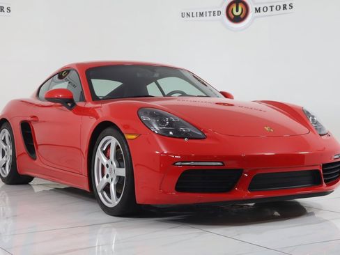 Used 2023 Porsche 718 Cayman S w/ Sport Chrono Package image 26