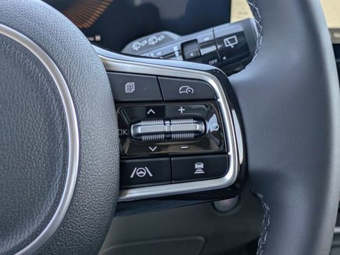 New 2026 Kia Carnival FWD image 28