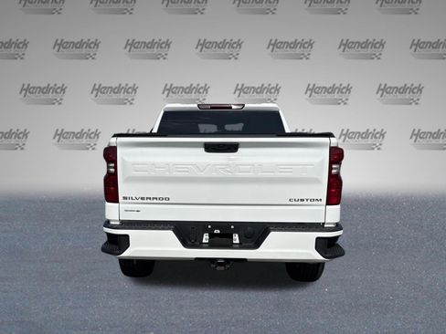 Used 2024 Chevrolet Silverado 1500 Custom RWD image 9