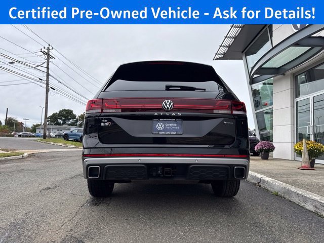 Certified 2026 Volkswagen Atlas Peak Edition AWD/4WD image 7