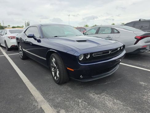 Used 2017 Dodge Challenger SXT Plus RWD image 3