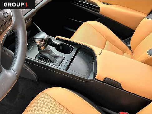 Used 2023 Lexus ES 350 w/ Premium Package FWD image 14