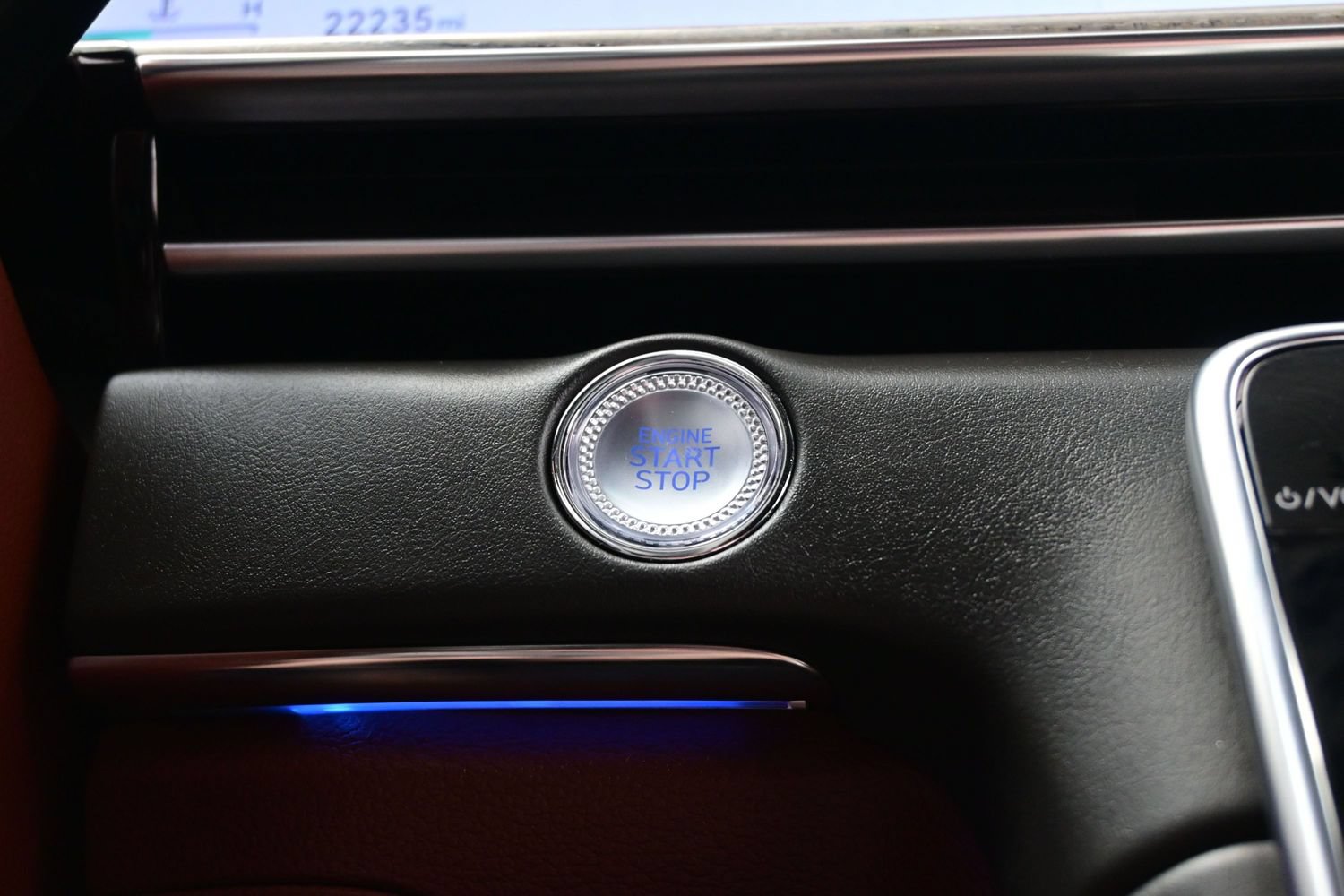 Used 2025 Genesis GV80 3.5T Prestige AWD/4WD image 24