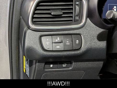 Used 2018 Kia Sorento EX w/ EX Advanced Touring Package image 14