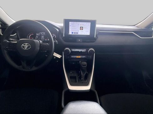 Used 2023 Toyota RAV4 LE FWD image 16