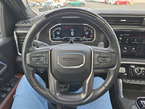 Used 2023 GMC Sierra 1500 Denali Ultimate image 23
