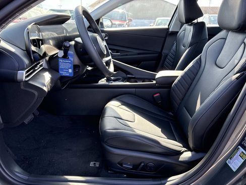 New 2026 Hyundai Elantra Limited image 10