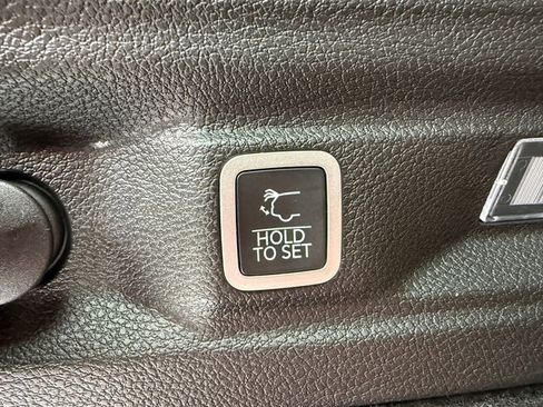 New 2025 Jeep Grand Cherokee L Summit image 25