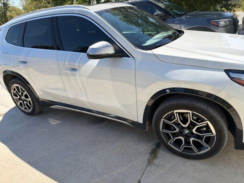 Used 2023 BMW X1 xDrive28i w/ Convenience Package AWD/4WD image 15