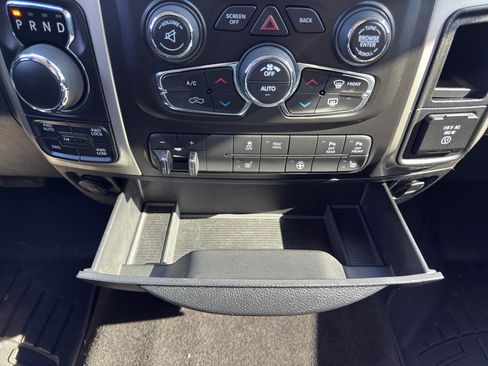 Used 2018 RAM 1500 Big Horn image 13
