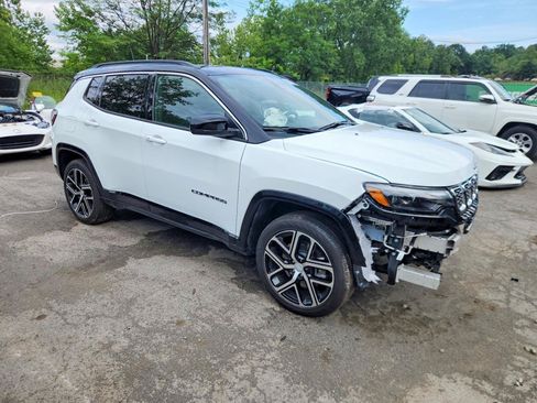 Used 2024 Jeep Compass Limited w/ Elite Group AWD/4WD image 1