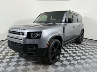Used 2022 Land Rover Defender 110 X-Dynamic HSE AWD/4WD video 1