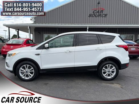 Used 2019 Ford Escape SE AWD/4WD image 9