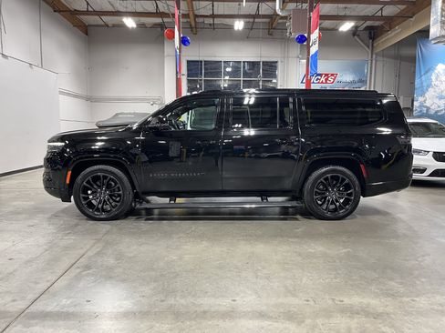 Used 2024 Jeep Grand Wagoneer L Series II w/ Quick Order Packagew 28T image 2