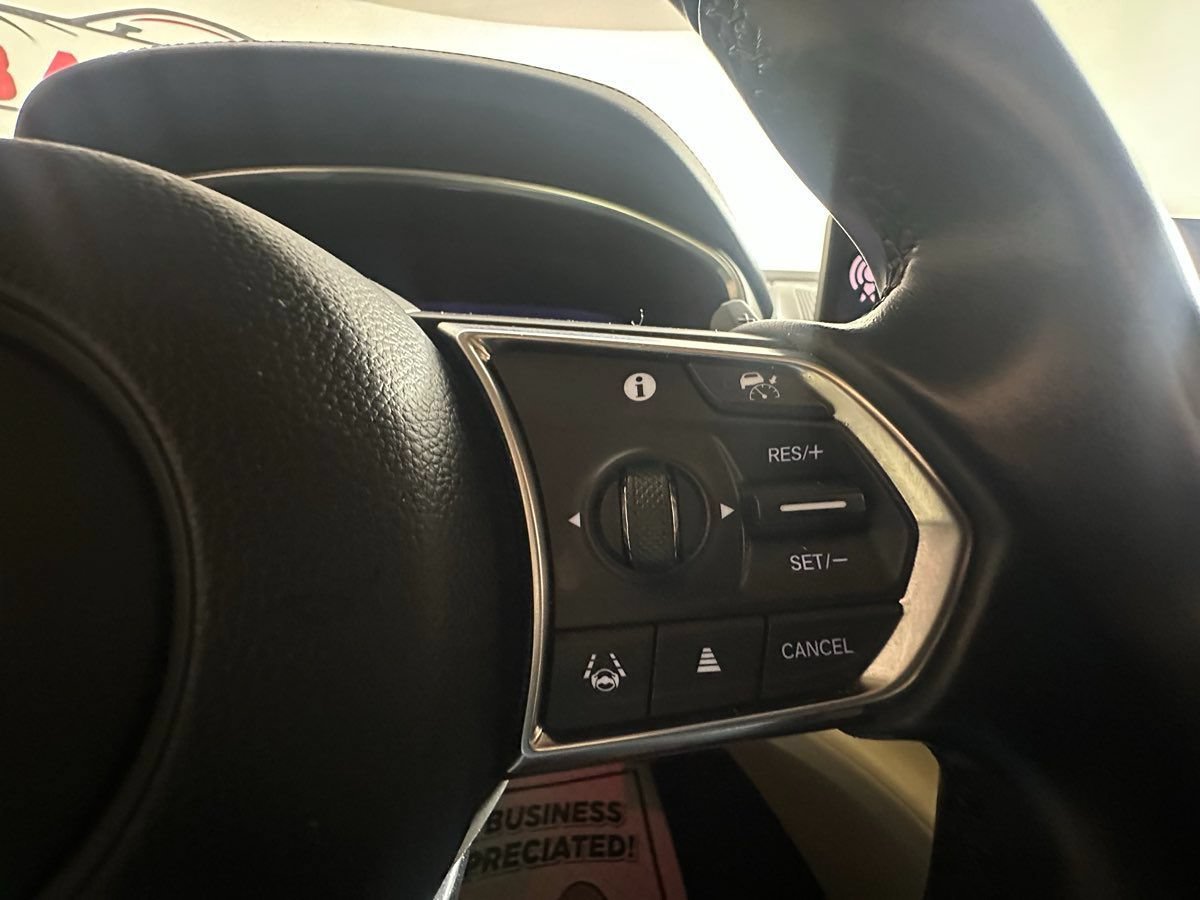 Used 2022 Acura MDX w/ Technology Package AWD/4WD image 36