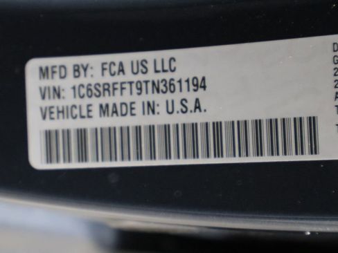 New 2026 RAM 1500 4x4 Crew Cab image 24